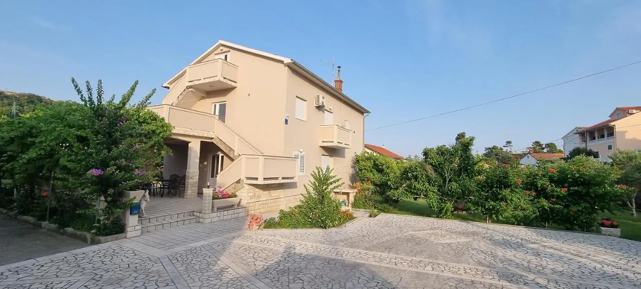 Apartman Anka Palit